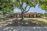 Building Photo - 2863 Hitson Ln