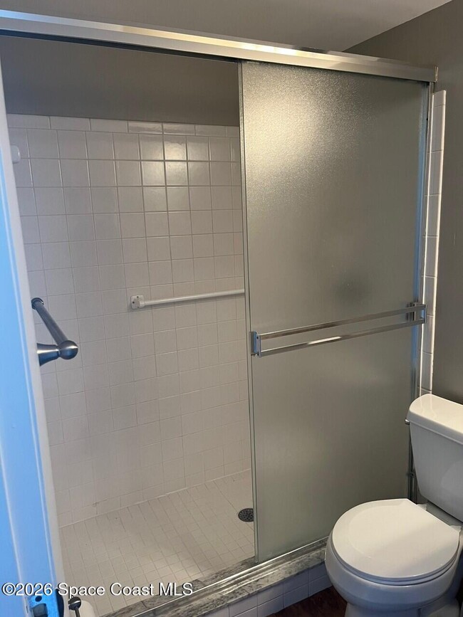 Building Photo - 2504 Bogey Ln