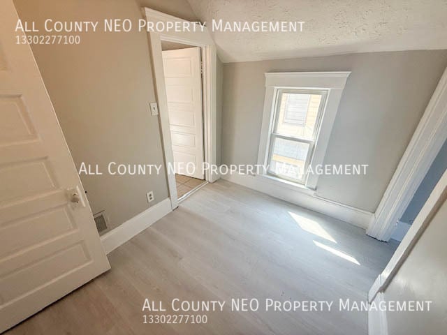 Building Photo - 4211 Storer Ave
