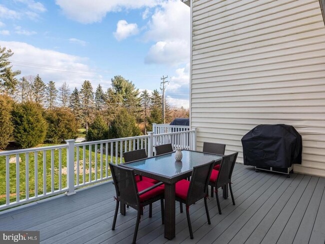 Building Photo - 505 Tifton Ln