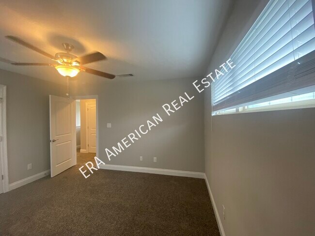 Building Photo - 8461 Laredo St