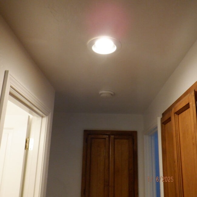 Building Photo - 83-3-2