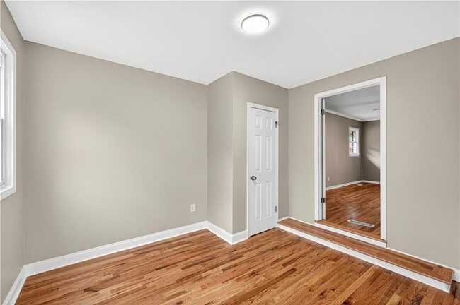 Building Photo - 2907 Cloverhurst Dr