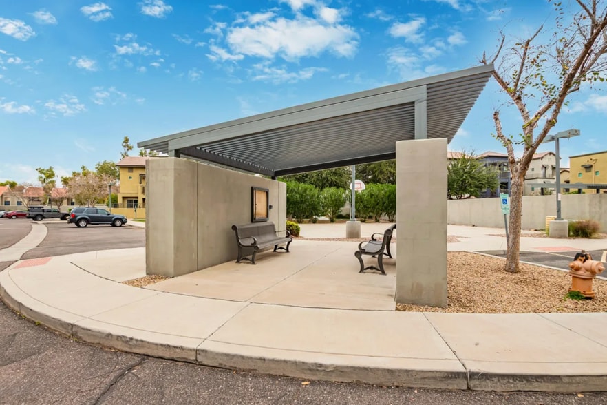 Building Photo - 300 N Gila Springs Blvd