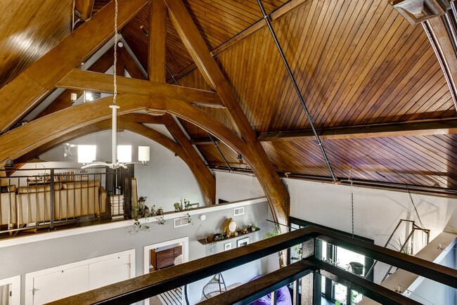 Building Photo - 4301 Olive St