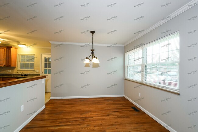 Building Photo - 1060 Preakness Ln