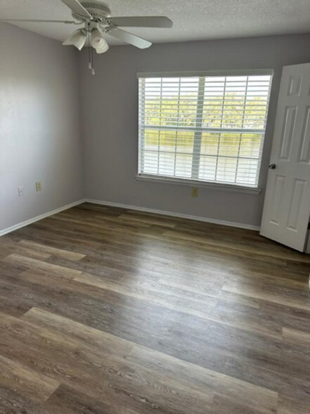 Building Photo - 1225 Bermuda Lakes Ln