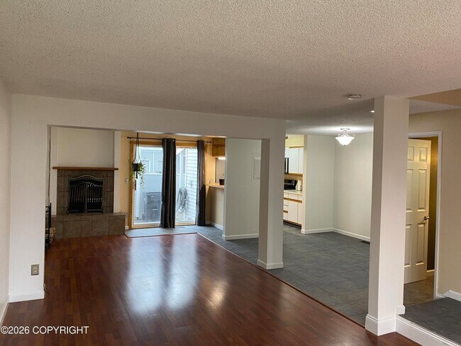 Building Photo - 3348 Monticello Ct