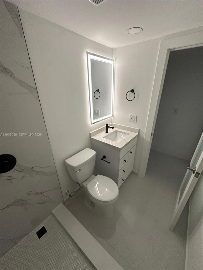 Building Photo - 235 W 16th St