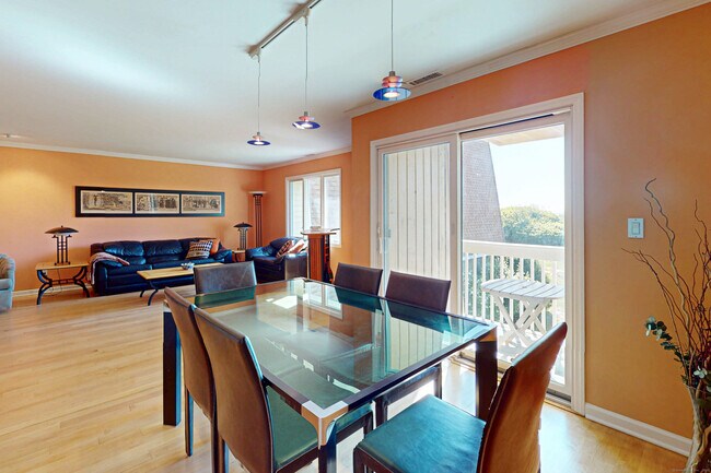 Building Photo - 61 Seaview Ave