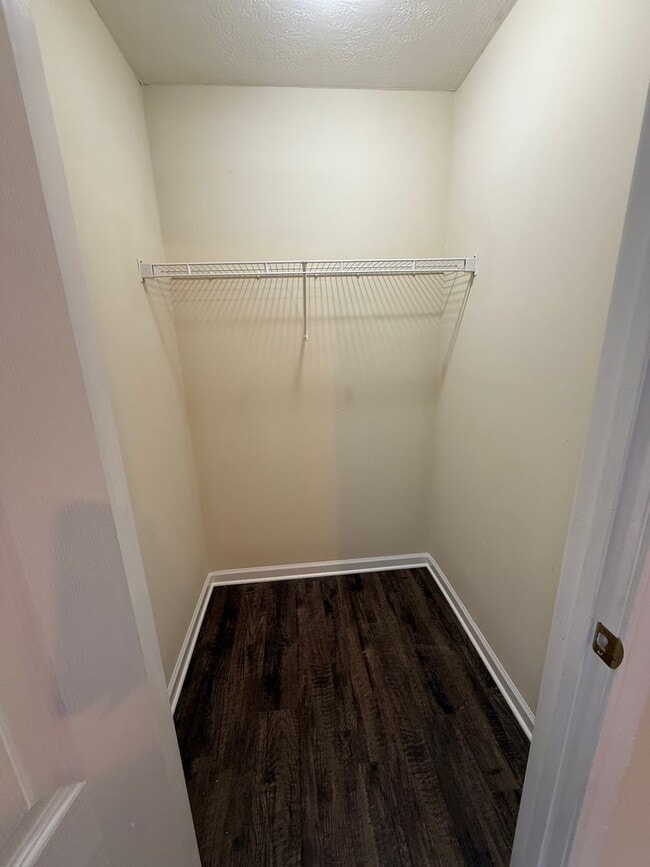 Building Photo - COMING SOON!!!!  Updated 4 Bedroom 2.5 Bath house in convenient West Knoxville location