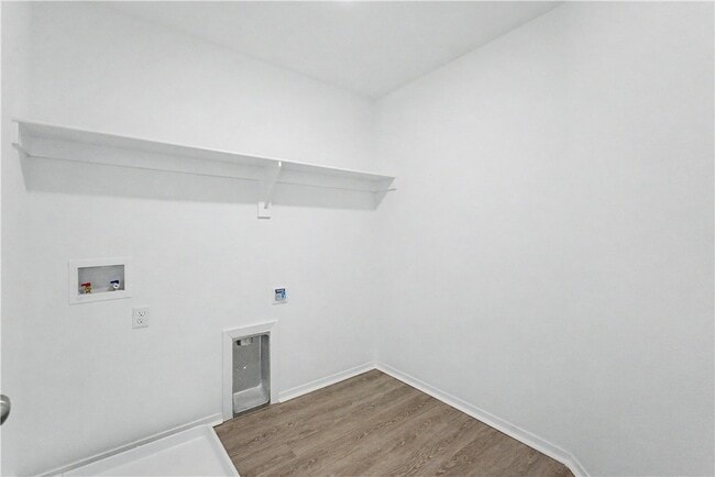 Building Photo - 3401 SW Endearment St