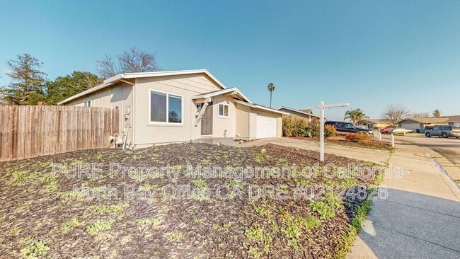 Building Photo - 1139 St Anthony Ln