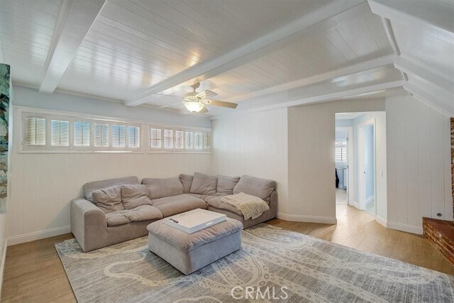 Building Photo - 2128 Miramar Dr