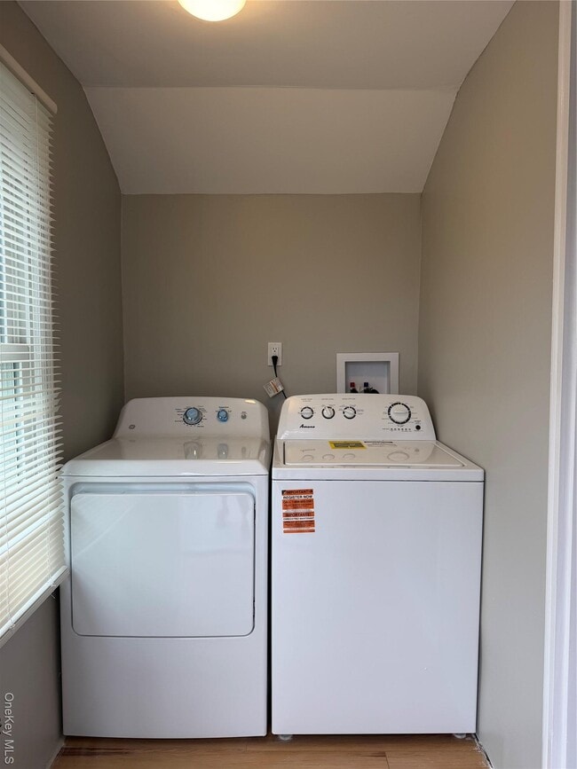 Building Photo - 49 Railroad Ave