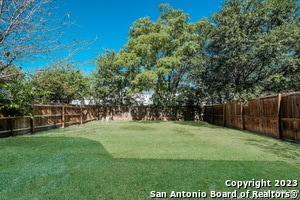 Building Photo - 86 McLennan Oak