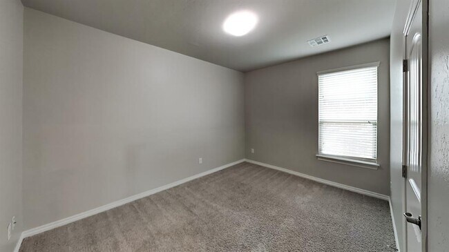 Building Photo - 14813 Turner Fls Rd