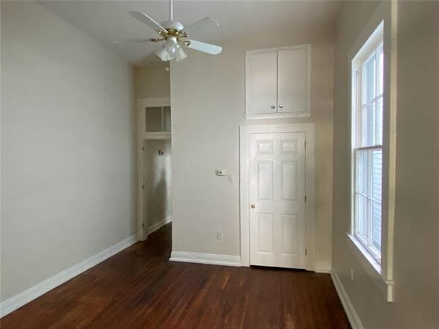 Building Photo - 4040 Banks St