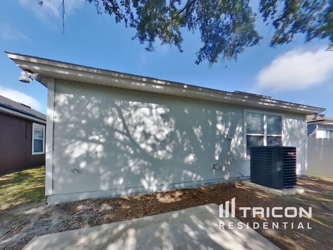 Building Photo - 4333 Jillian Dr