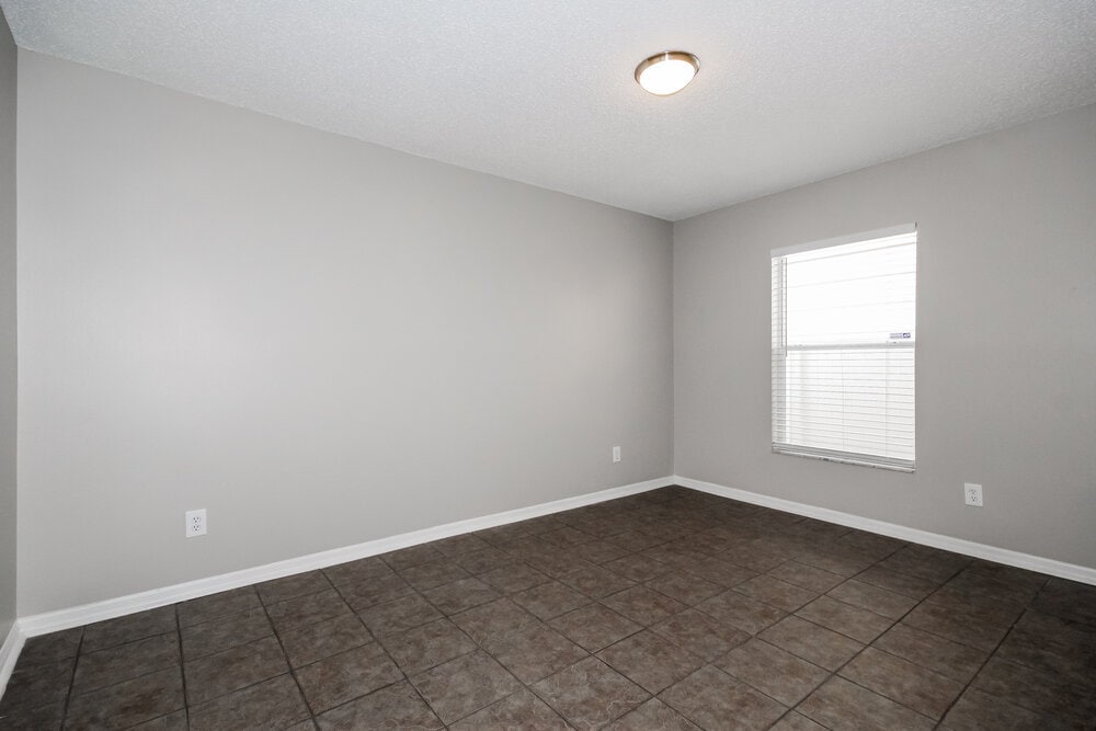 Building Photo - 4022 Fontana Pl