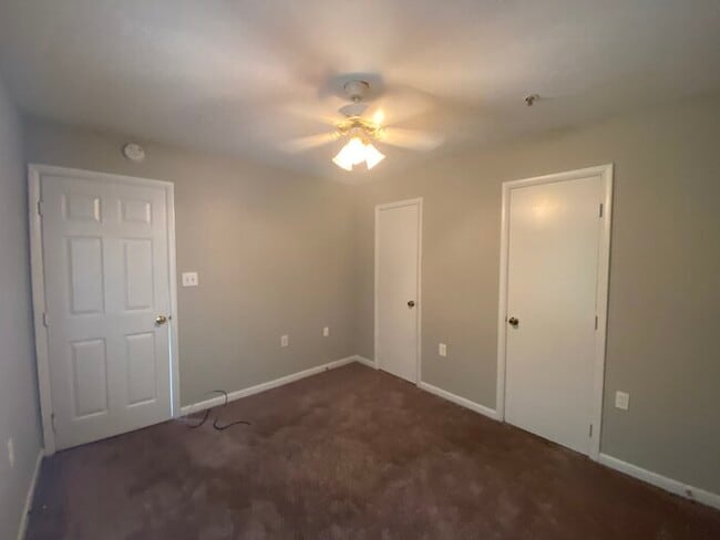 Building Photo - 1341-001 Crab Orchard Drive Unit 001