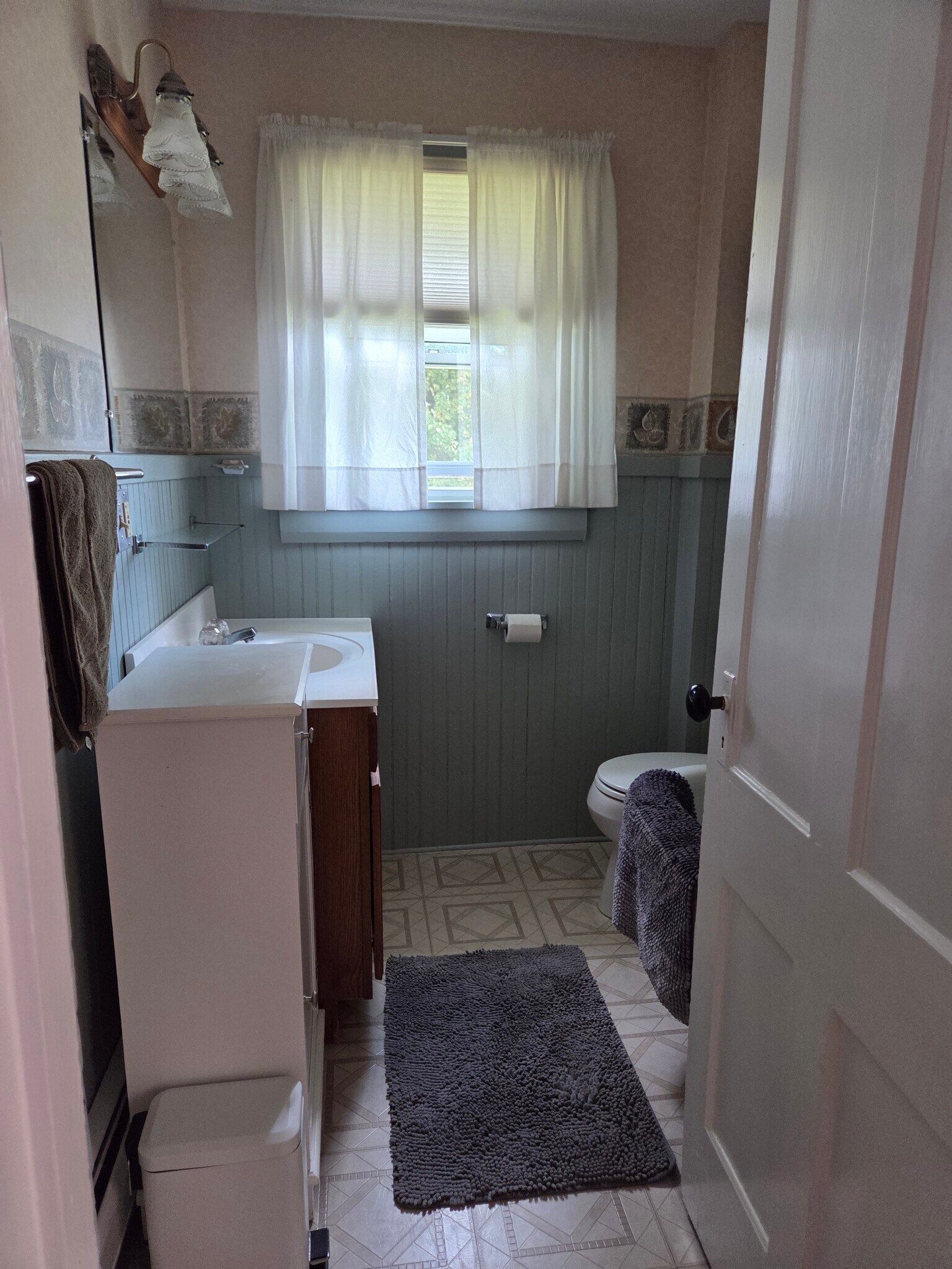 Building Photo - 71 Housatonic St