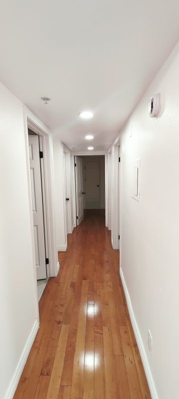 Building Photo - 108 W Maple St