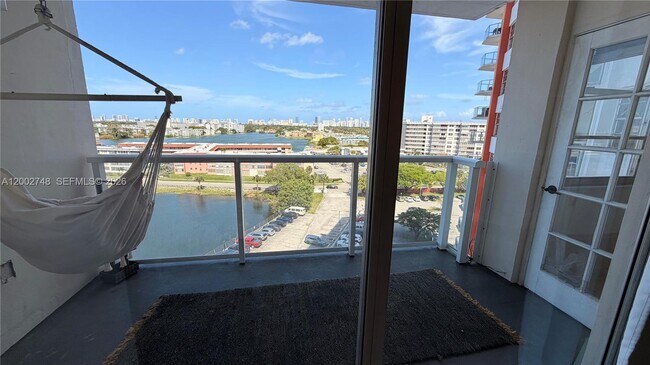 Building Photo - 1351 NE Miami Gardens Dr