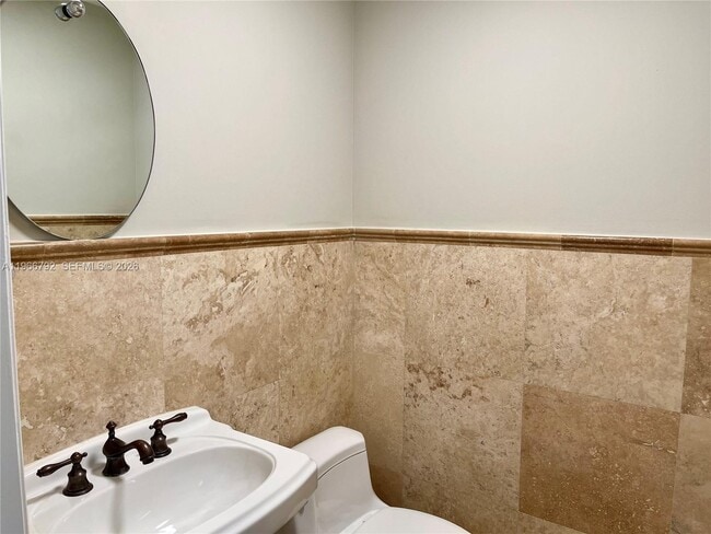 Building Photo - 3191 Ohio St