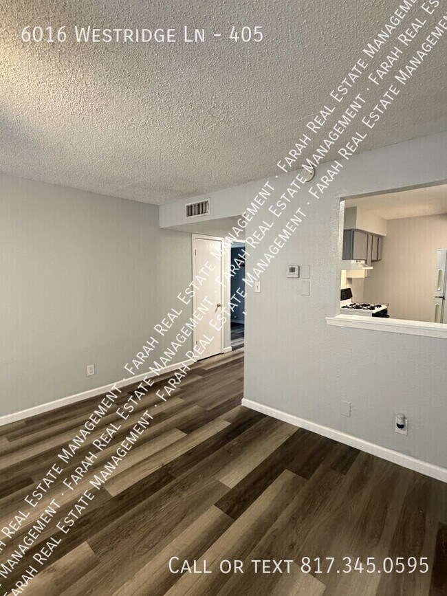 Building Photo - 6016 Westridge Ln