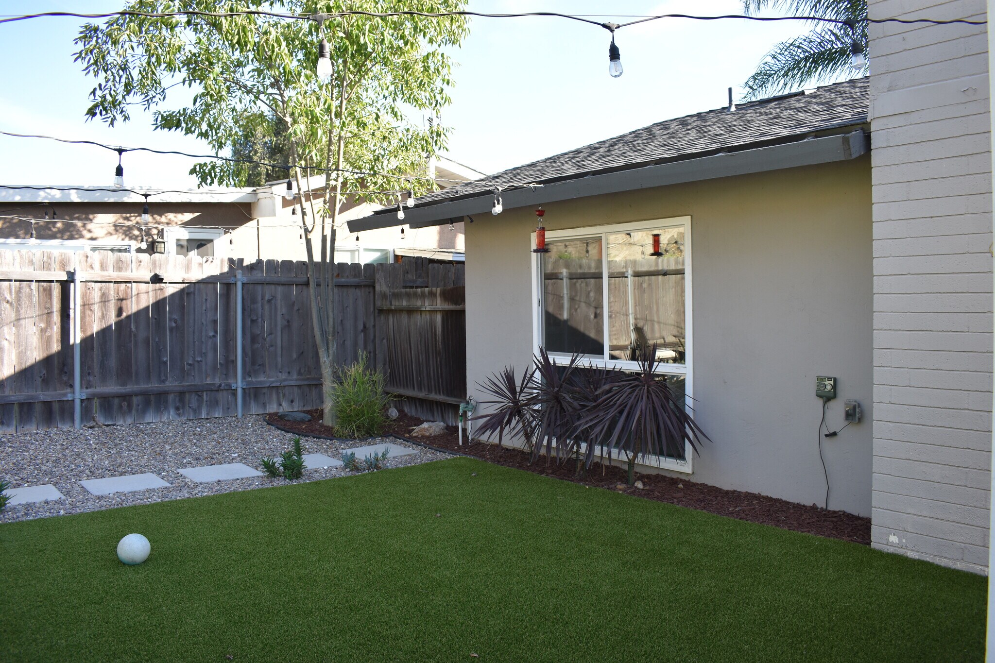 Building Photo - 6671 Jackson Dr