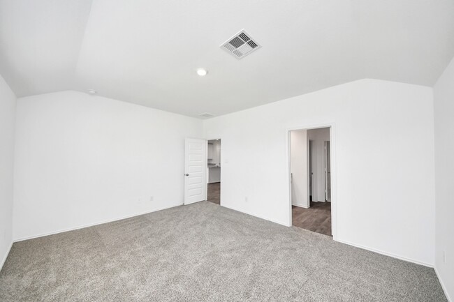 Building Photo - 2007 Woodlark Way