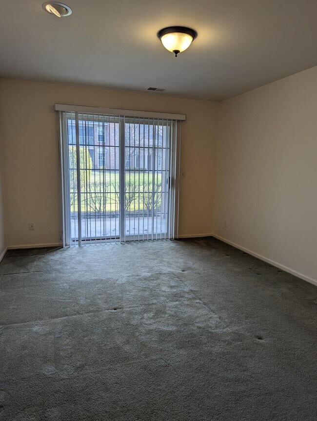 Building Photo - 3548 Oakmonte Blvd