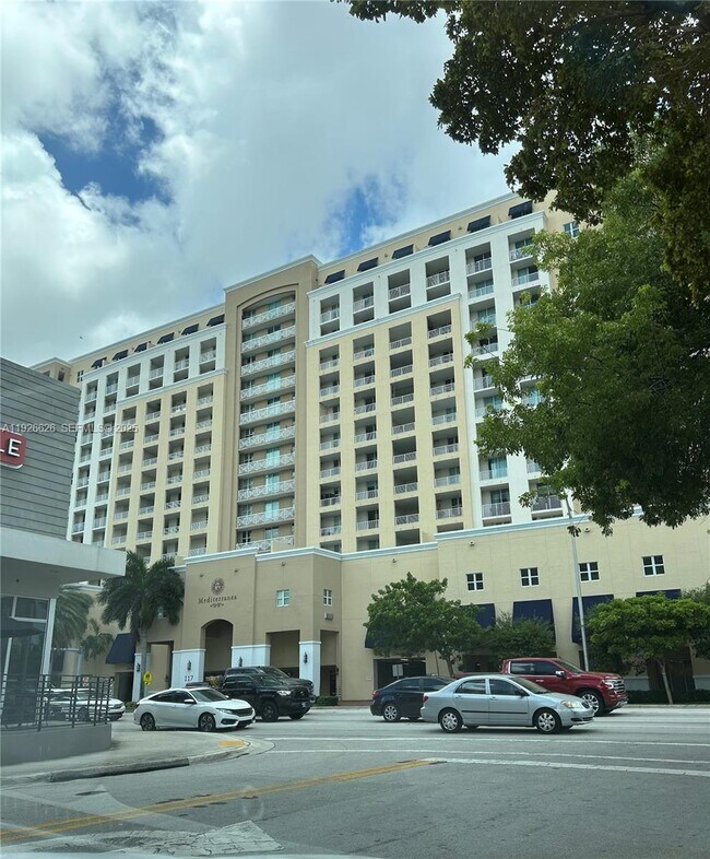 Building Photo - 117 NW 42nd Ave