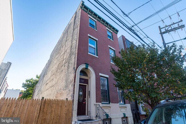 Building Photo - 1769 Frankford Ave
