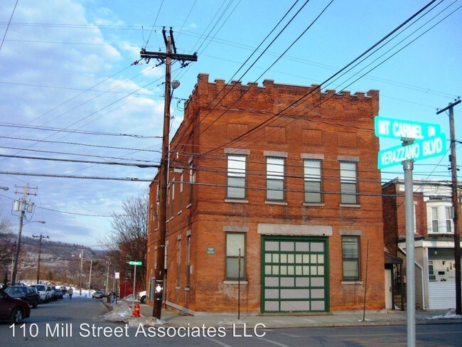 Building Photo - 1 br, 1 bath Apartment - 113 Mill Street