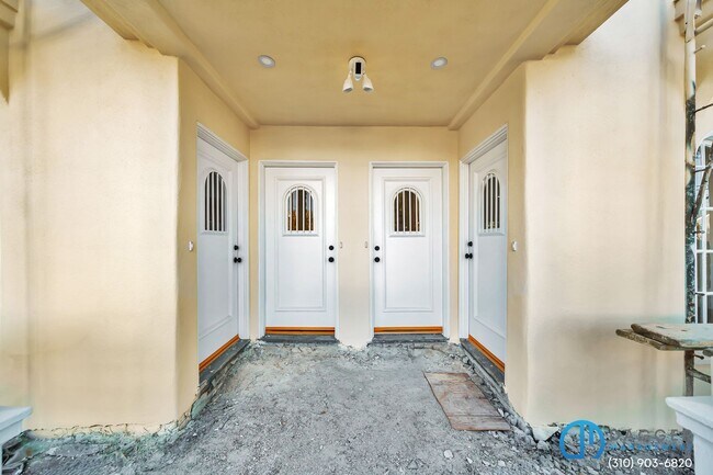 Building Photo - 2800 Winter St