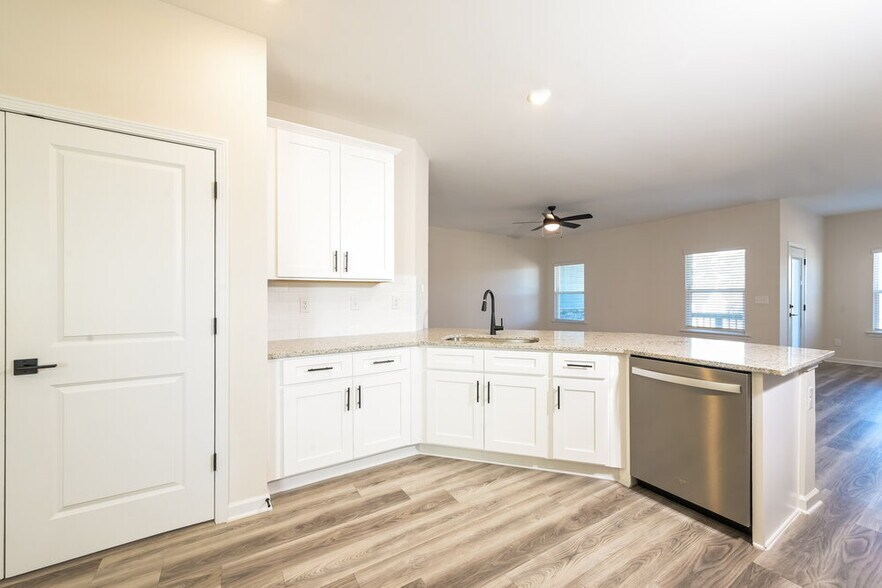 Building Photo - 3382 Arabian Farm Ln