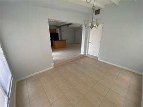 Building Photo - 2316 SW 35th Ave