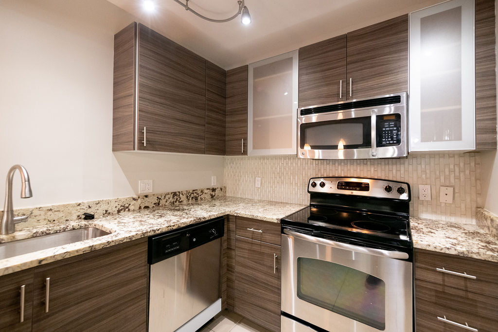 Building Photo - 64 Isle of Venice Dr