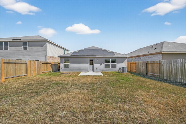 Building Photo - 20611 Colliers Brook Dr