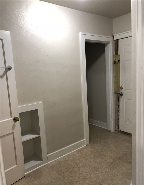 Building Photo - 1121 N 12th St