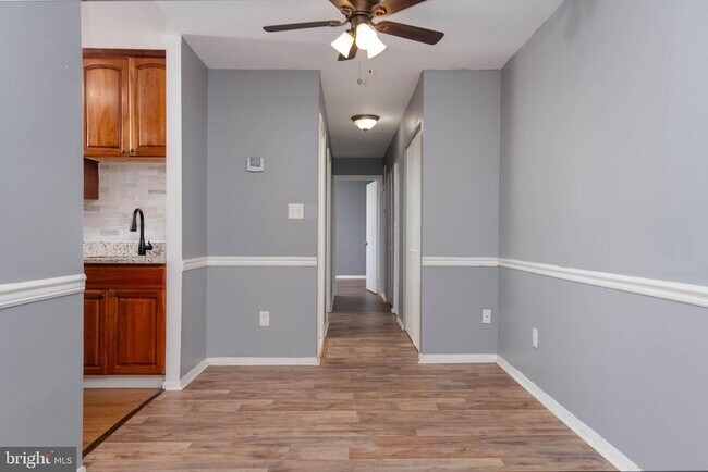 Building Photo - 4409 Falls Bridge Dr