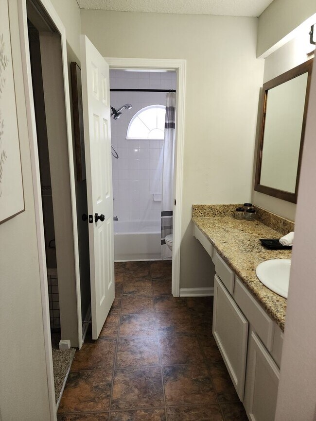 Building Photo - Fleming Island Fully Furnished Home... TWO...