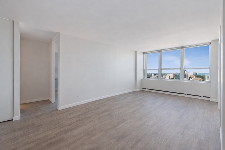 Building Photo - 655 W Irving Park Rd