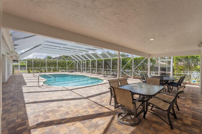 Building Photo - 7447 NW 82nd Terrace