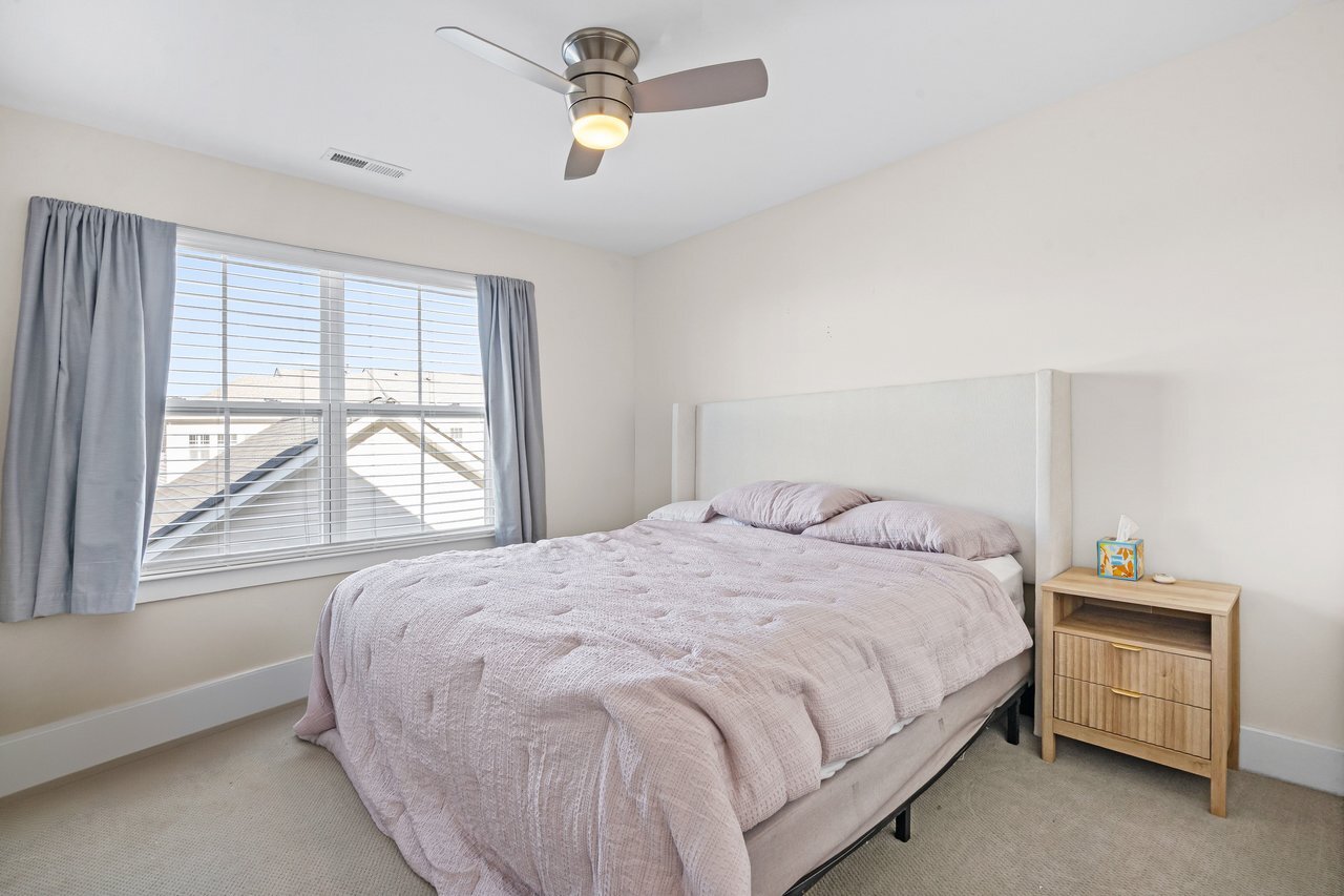 Building Photo - 1616 Pat Garrett St