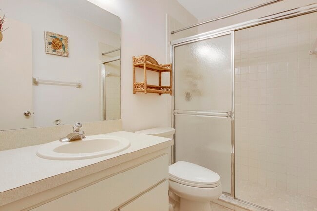 Building Photo - 7919 SE Villa Cir