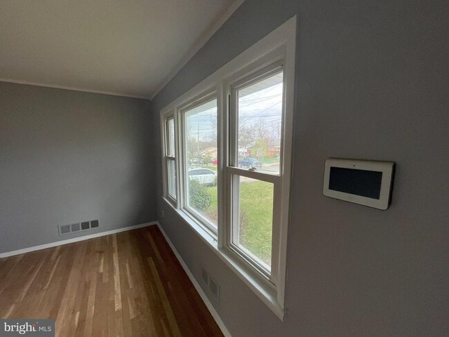 Building Photo - 6706 Longridge Dr