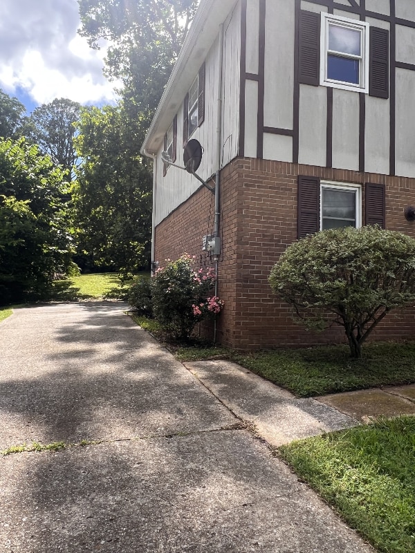 Building Photo - 416 Ocala Ct N
